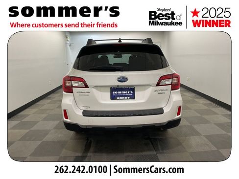 Used 2017 Subaru Outback 3.6R Limited w/ Popular Package #5 image 4