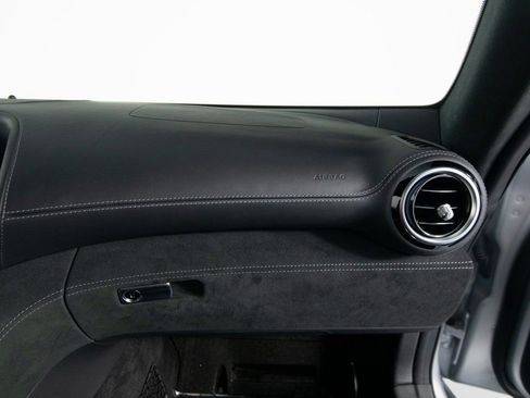 Used 2020 Mercedes-Benz AMG GT R image 32