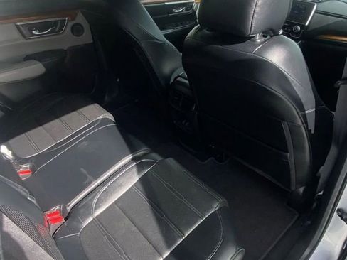 Used 2017 Honda CR-V Touring image 18