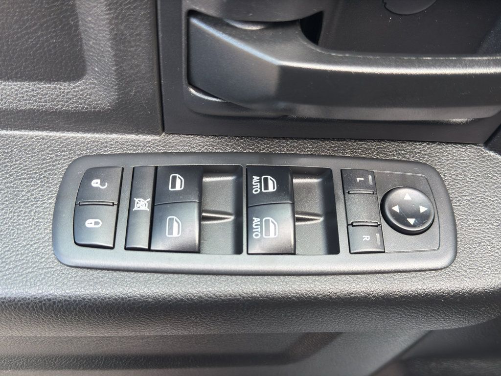 Used 2018 RAM 2500 Tradesman w/ Snow Chief Group AWD/4WD image 12