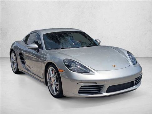 Used 2024 Porsche 718 Cayman S RWD image 3