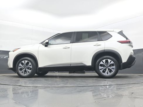 Used 2023 Nissan Rogue SV FWD image 25