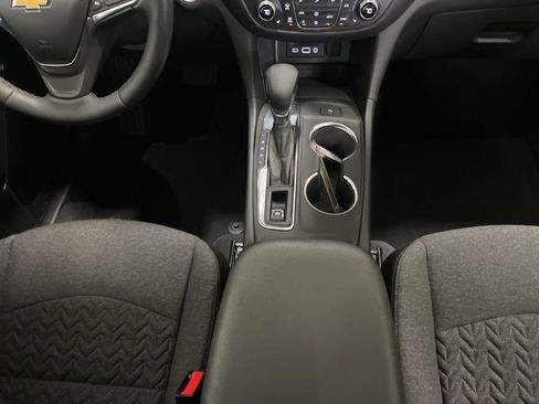 Used 2024 Chevrolet Equinox LT image 10