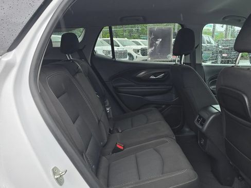 Used 2022 GMC Terrain SLE AWD/4WD image 48