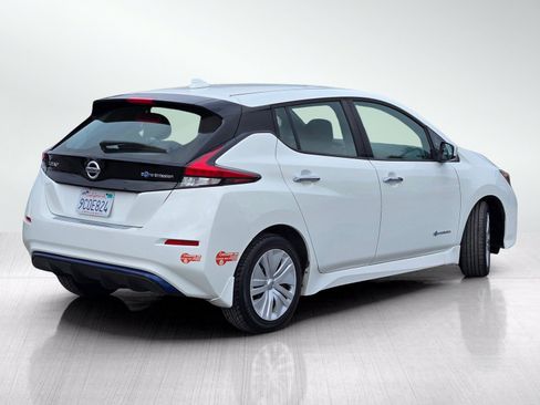 Used 2018 Nissan Leaf S w/ S Charge Package FWD image 4