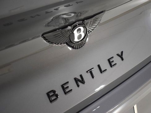 New 2025 Bentley Continental GT image 16