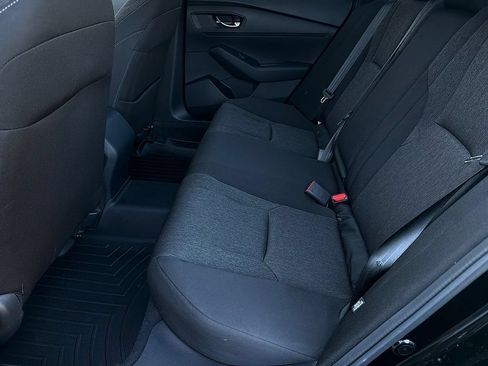 Used 2023 Honda Accord EX image 8