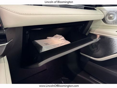 New 2026 Lincoln Nautilus Black Label image 50