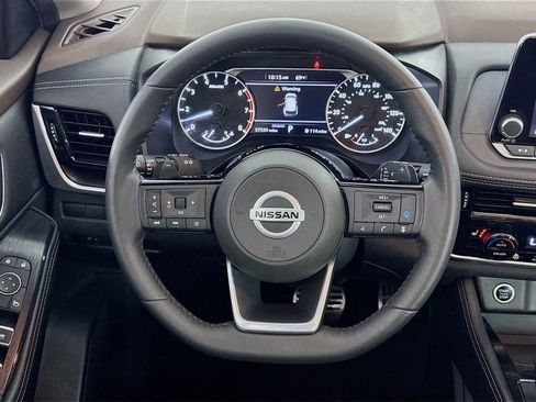 Used 2021 Nissan Rogue SL image 38