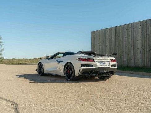 Used 2025 Chevrolet Corvette Z06 w/ Z07 Performance Package image 32