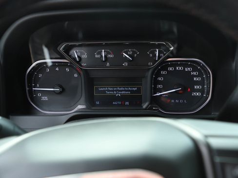 Used 2022 GMC Sierra 2500 AT4 w/ AT4 Preferred Package AWD/4WD image 20