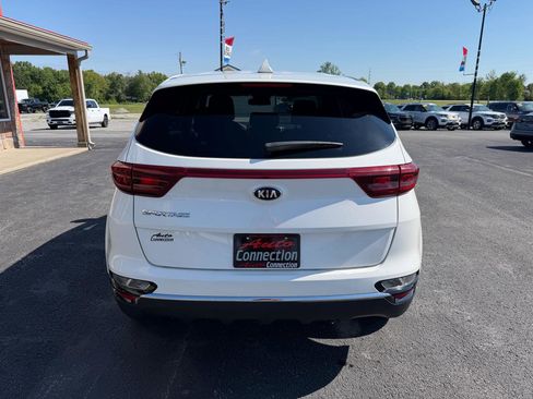 Used 2022 Kia Sportage LX AWD/4WD image 5