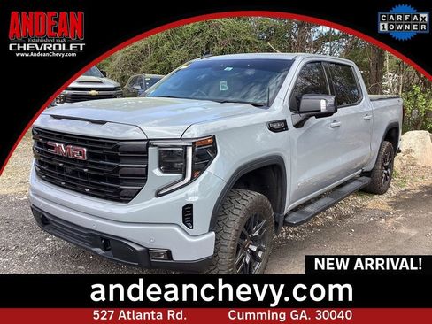 Used 2024 GMC Sierra 1500 Elevation w/ Elevation Premium Package image 1