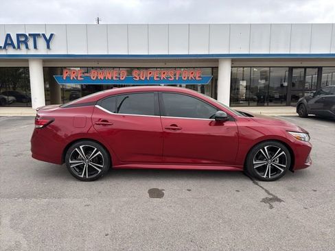 Used 2020 Nissan Sentra SR image 3