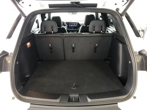 Used 2025 Chevrolet TrailBlazer ACTIV w/ Convenience Package FWD image 8