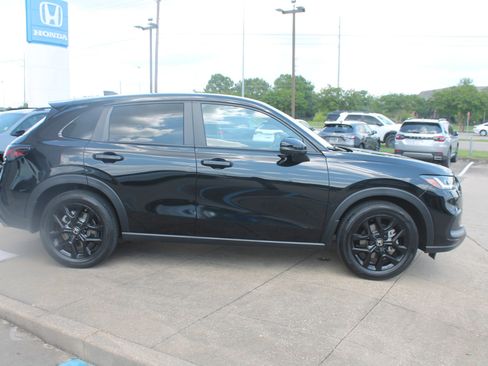 Used 2024 Honda HR-V Sport image 4
