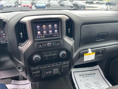 Used 2026 Chevrolet Silverado 1500 Custom Trail Boss w/ LPO, Dark Essentials Package AWD/4WD image 21