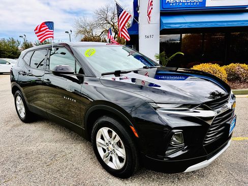Used 2019 Chevrolet Blazer LT FWD image 1