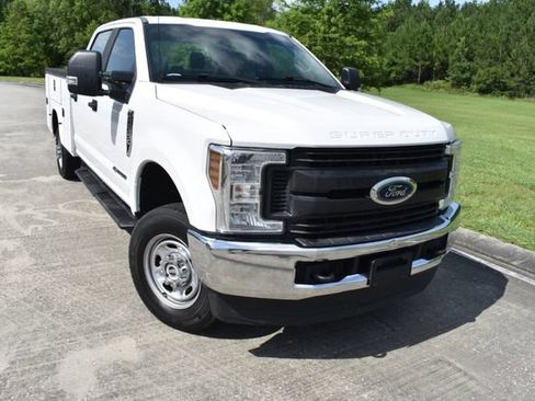 Used 2019 Ford F350 XL w/ Power Equipment Group AWD/4WD image 2