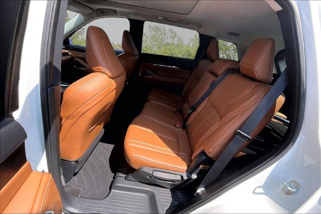 Used 2025 INFINITI QX60 Sensory w/ Cargo Package AWD/4WD image 24
