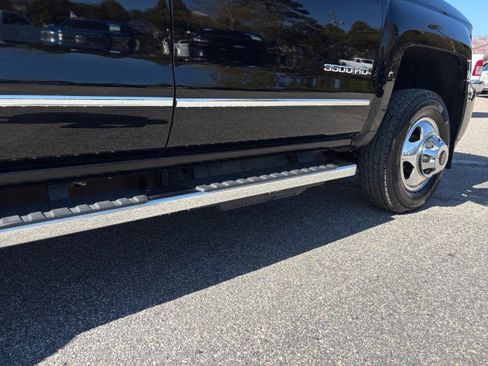 Used 2019 Chevrolet Silverado 3500 LTZ w/ Duramax Plus Package image 15