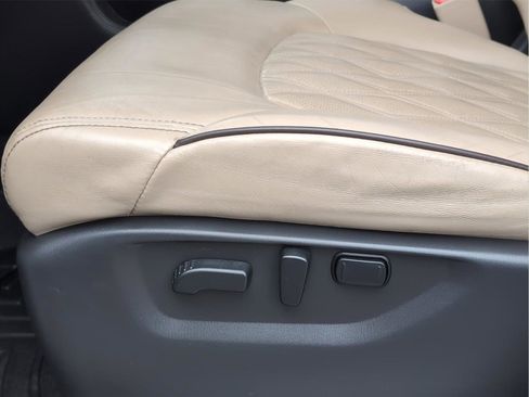 Used 2021 Nissan Armada Platinum w/ Captain's Chairs Package image 14