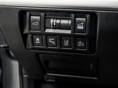 Used 2019 Subaru Outback 2.5i Limited w/ Popular Package #2 image 26