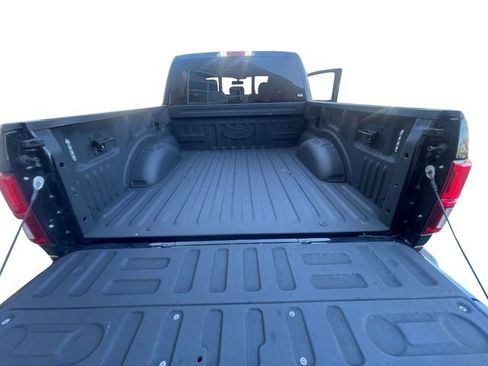 Used 2020 Ford F150 Lariat w/ Equipment Group 502A Luxury image 19