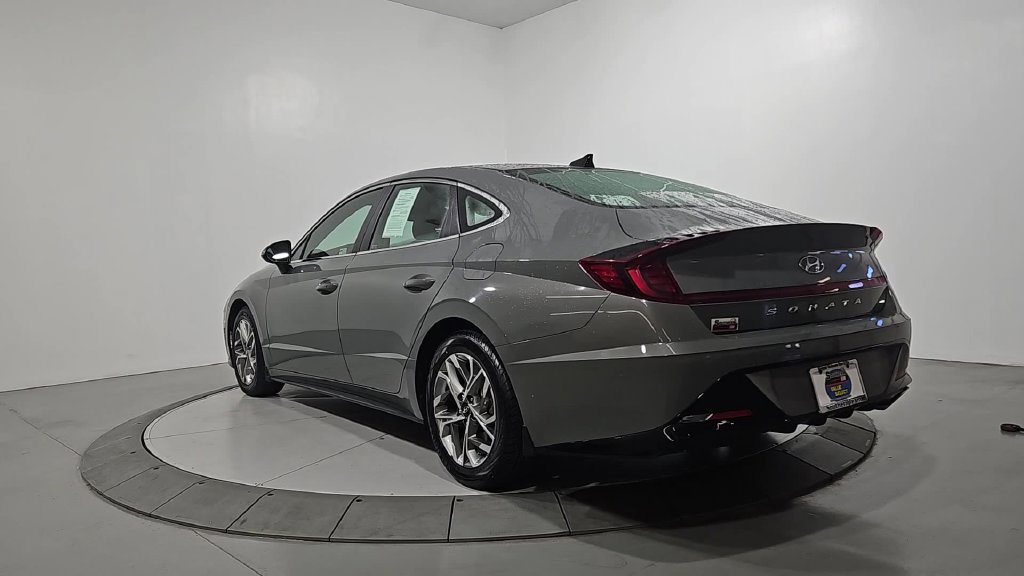 Used 2022 Hyundai Sonata SEL FWD image 3
