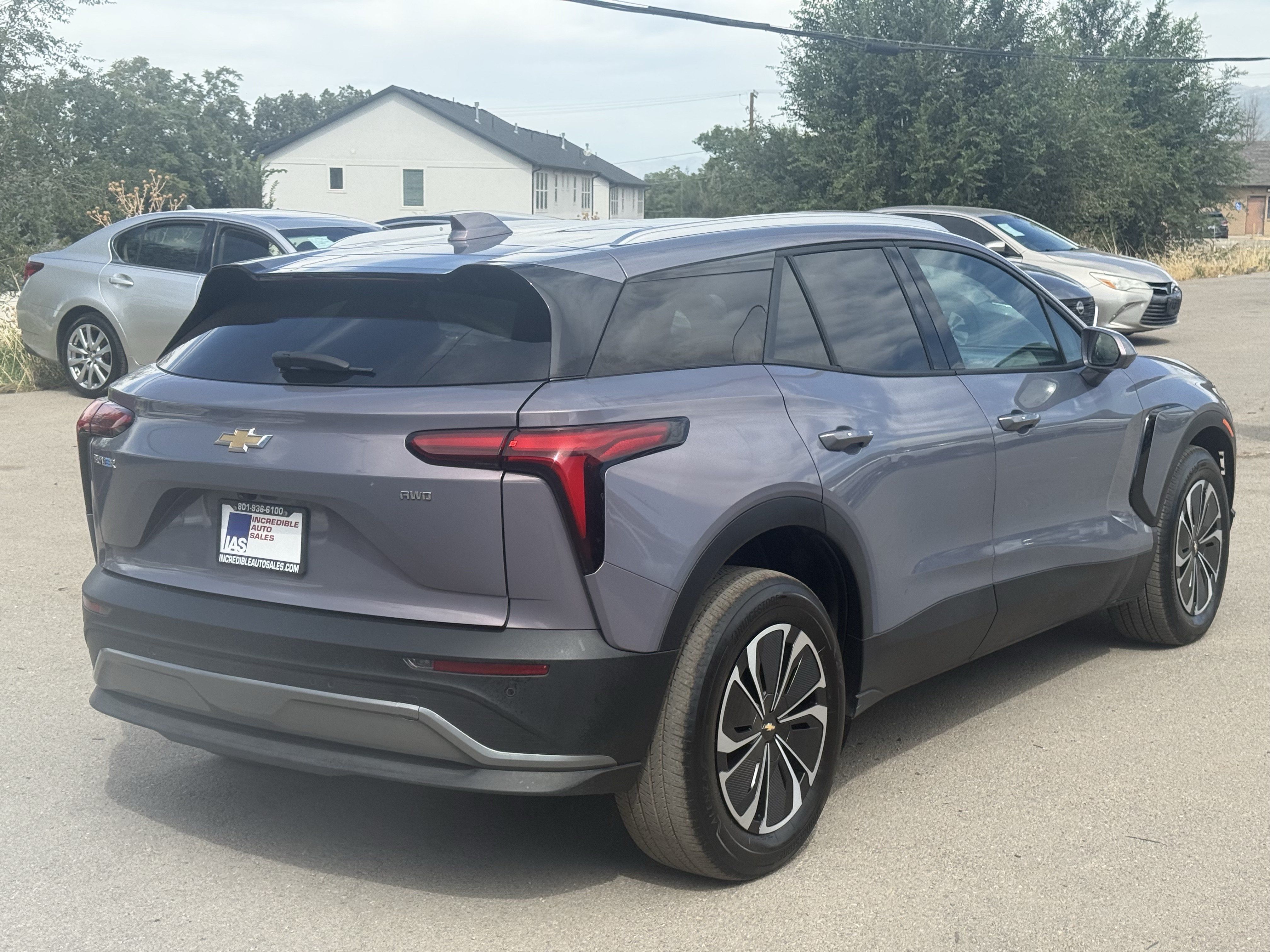 Used 2024 Chevrolet Blazer EV LT AWD/4WD image 8