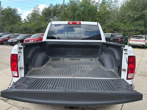 Used 2016 RAM 1500 Outdoorsman AWD/4WD image 11