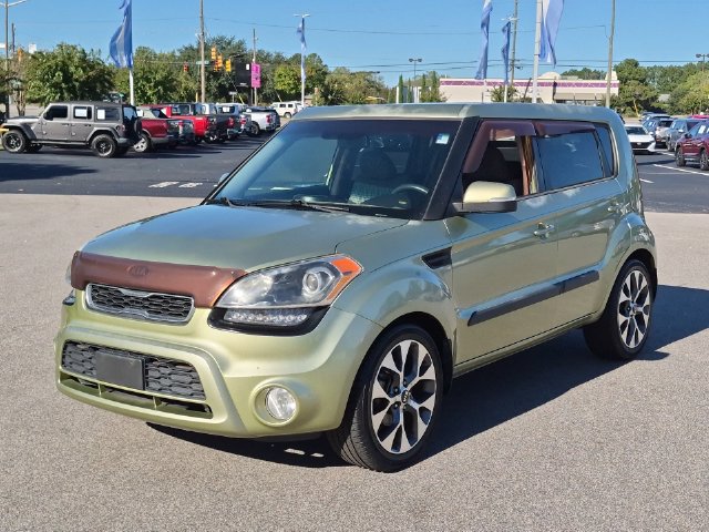 Used 2012 Kia Soul ! FWD image 7