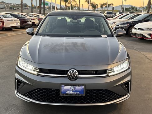 New 2026 Volkswagen Jetta SE image 3