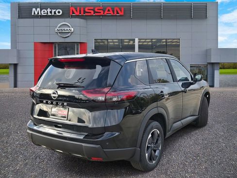 New 2026 Nissan Rogue SV image 5