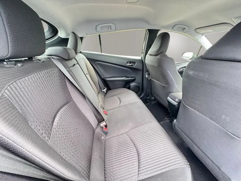 Used 2018 Toyota Prius Three FWD image 13