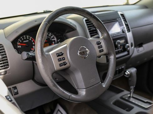 Used 2018 Nissan Frontier SV w/ Value Truck Package image 15