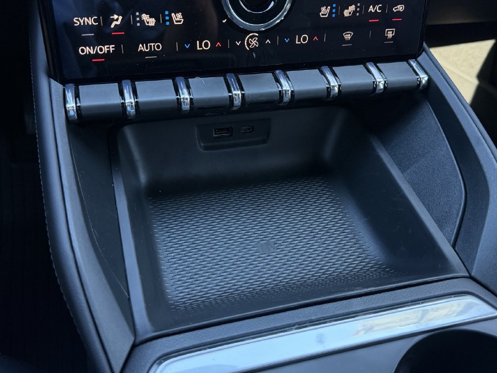 New 2027 GMC Terrain Elevation w/ Elevation Premium Package FWD image 18