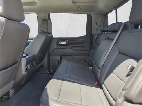 Used 2024 Chevrolet Silverado 1500 LT Trail Boss w/ Convenience Package II image 12