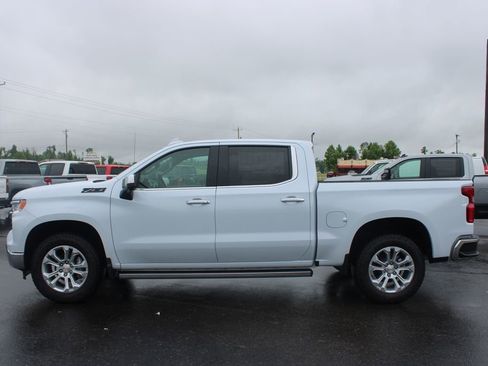 New 2026 Chevrolet Silverado 1500 LTZ w/ LTZ Premium Package AWD/4WD image 6
