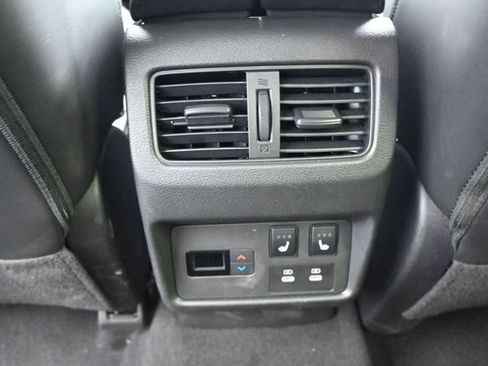 Used 2026 Nissan Rogue Platinum w/ Platinum Premium Package AWD/4WD image 21