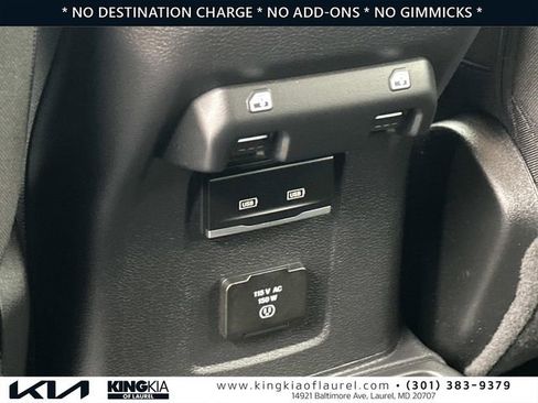 Used 2023 Jeep Wrangler Sahara image 22