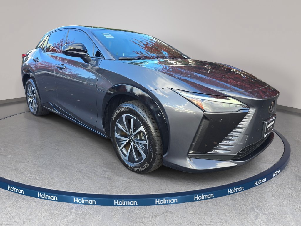 Certified 2023 Lexus RZ 450e Premium w/ Technology Package AWD/4WD image 4