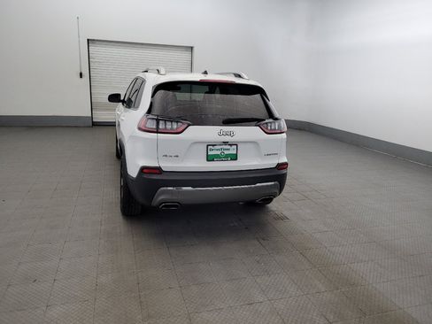 Used 2019 Jeep Cherokee Limited w/ Technology Group AWD/4WD image 6