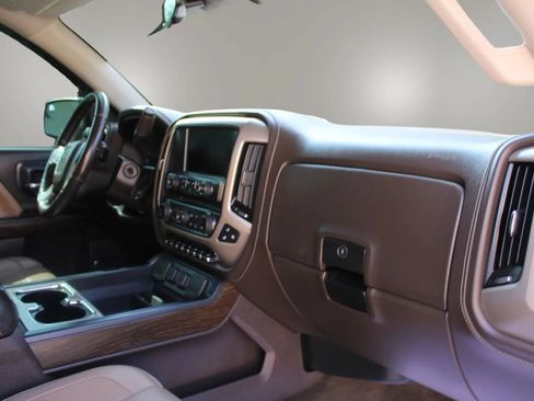 Used 2017 GMC Sierra 1500 Denali w/ Denali Ultimate Package AWD/4WD image 22