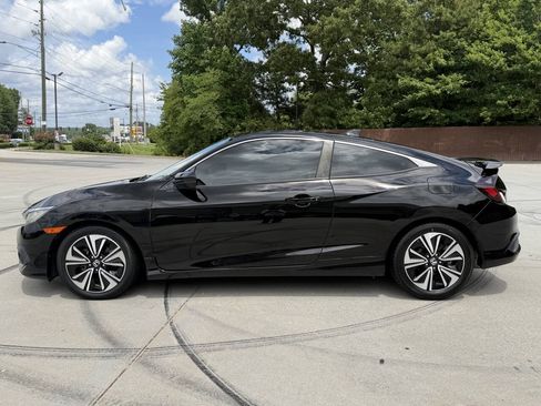Used 2018 Honda Civic EX-L image 21