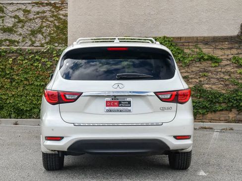 Used 2020 INFINITI QX60 Luxe w/ Essential Package FWD image 8