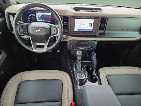 Certified 2023 Ford Bronco Wildtrak image 11