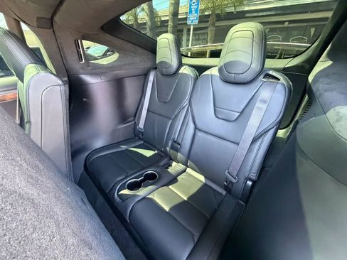 Used 2017 Tesla Model X 75D AWD/4WD image 23