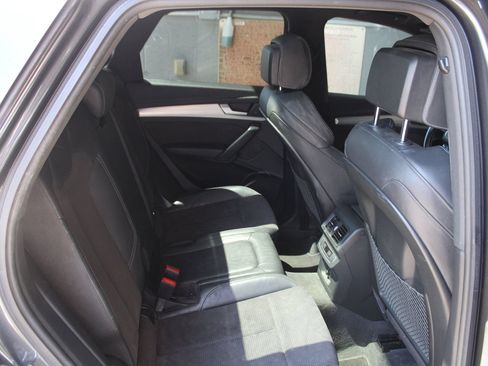 Used 2020 Audi SQ5 Premium w/ Convenience Package AWD/4WD image 13