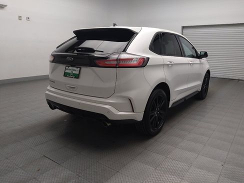 Used 2020 Ford Edge ST-Line image 9